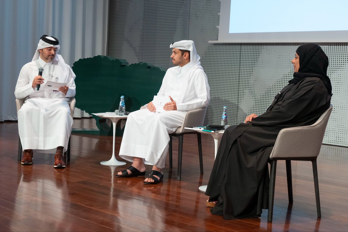 MSDF_Qatar's tweet photo. بمناسبة الذكرى العشرين لتأسيس معهد الدوحة الدولي للأسرة، شارك سعادة السيد خليفة بن عيسى الكبيسي، وكيل وزارة التنمية الاجتماعية والأسرة، في الجلسة النقاشية «20 سنة من تغيير السياسات: أثر معهد الدوحة الدولي للأسرة على الصعيد العالمي».

واستعرض سعادته أهمية الشراكة الاستراتيجية في تحويل نتائج البحوث والدراسات إلى سياسات ومبادرات ذات أثر ملموس، تسهم في تعزيز تماسك الأسرة واستقرارها، ودعم تطوير سياسات أسرية استباقية وقائمة على الأدلة. 

#التنمية_الاجتماعية_والأسرة
