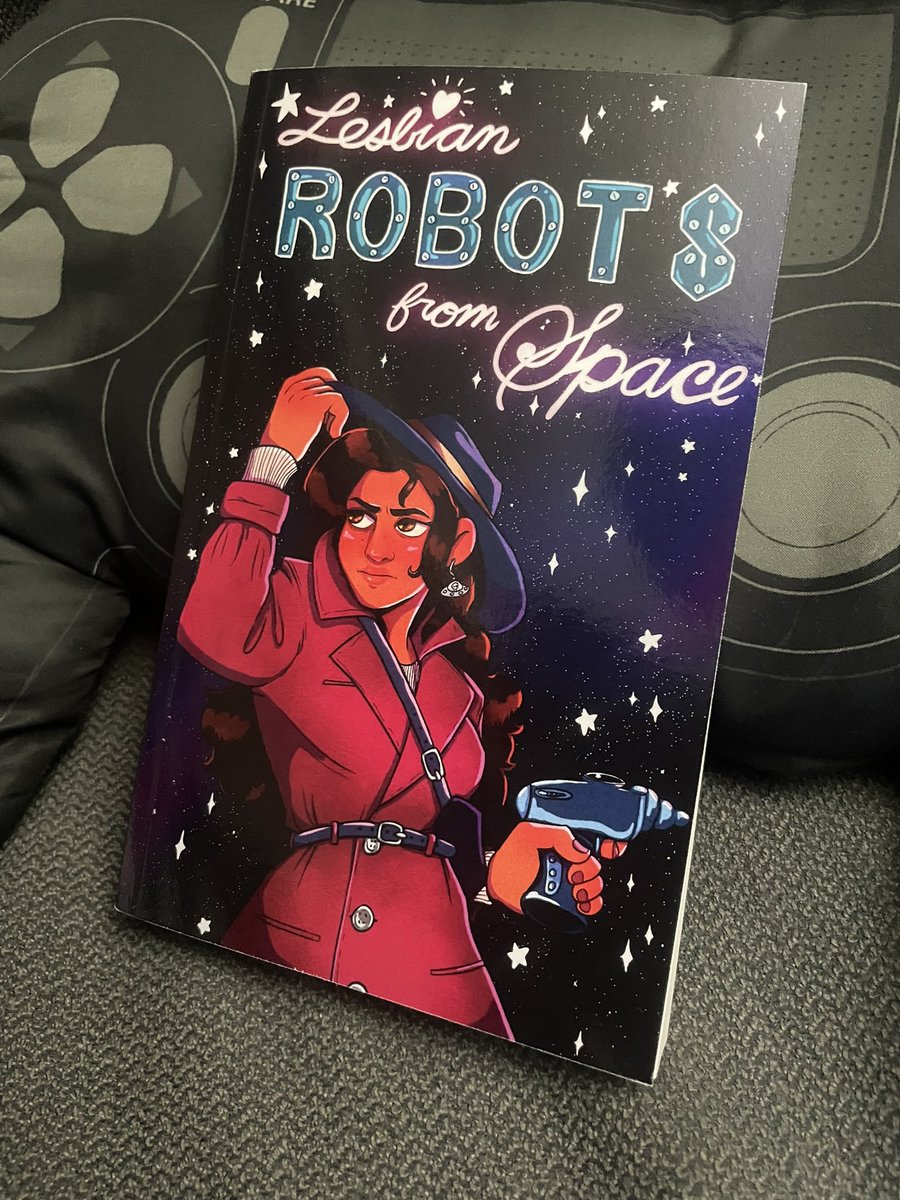 DanaPavan's tweet photo. New stuff to read, new stuff to play and new stuff to listen to! 😍
#physicalseptember https://t.co/CZfv1yvE3I