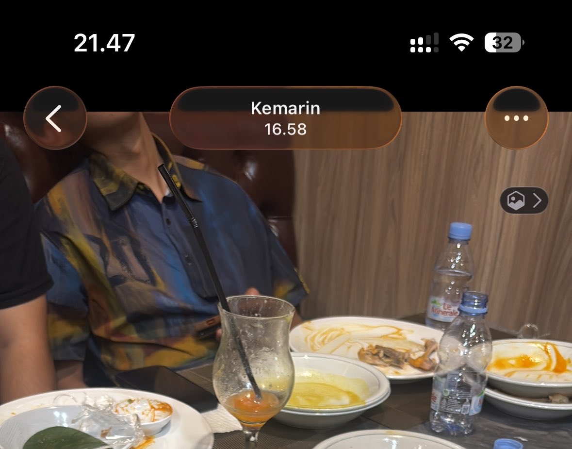 hunchanlaif's tweet photo. Literally bru makan set 5 sore😭 https://t.co/7Vnm2zGO3N