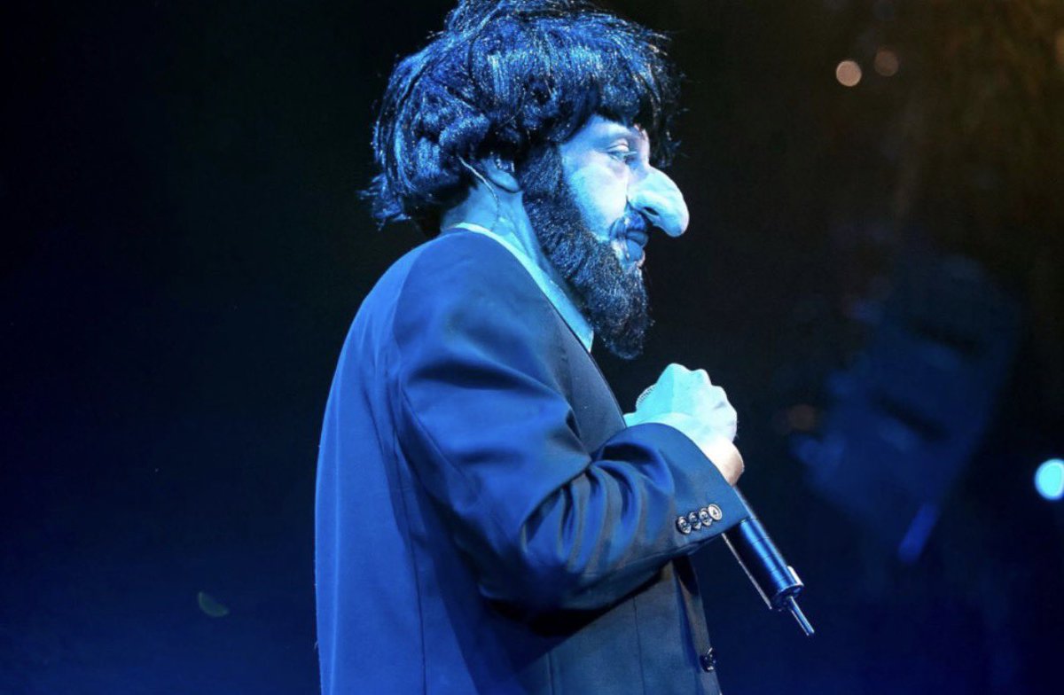 slaveforswiftt's tweet photo. @PopBase Very good. It’s not a “free Palestine”, y’all are fighting for an antisemitic in the name of your agenda against Israel. This man HAS BEEN problematic. https://t.co/7pNmaAa6i2