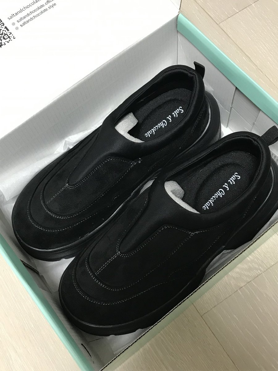 nvnokcha's tweet photo. 이미 유명한 통굽신발,,
6cm 굽이라 다리 ㅈㅉ 길어보임 
통굽인데도 가볍고 편해요! 
코디 안 타고 다 잘 어울려서 활용도도 좋다
https://t.co/XHCIvOYoC4 https://t.co/KOWQlqshQB