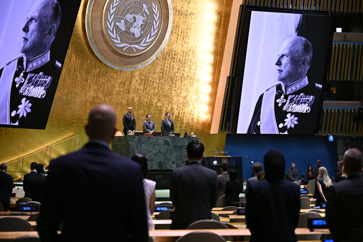 UN_PGA's tweet photo. On behalf of the General Assembly, I expressed my sincere condolences to Her Majesty Queen Sonja, His Majesty King Haakon VIII, the Royal Family, and the Government and people of Norway on the passing of His Majesty King Harald V.

King Harald reigned with openness and a deep appreciation for humanity in all its diversity.

His legacy will live on through the generations of Norwegians he served and inspired, and through the conviction that everyone should have a place in the story we share.