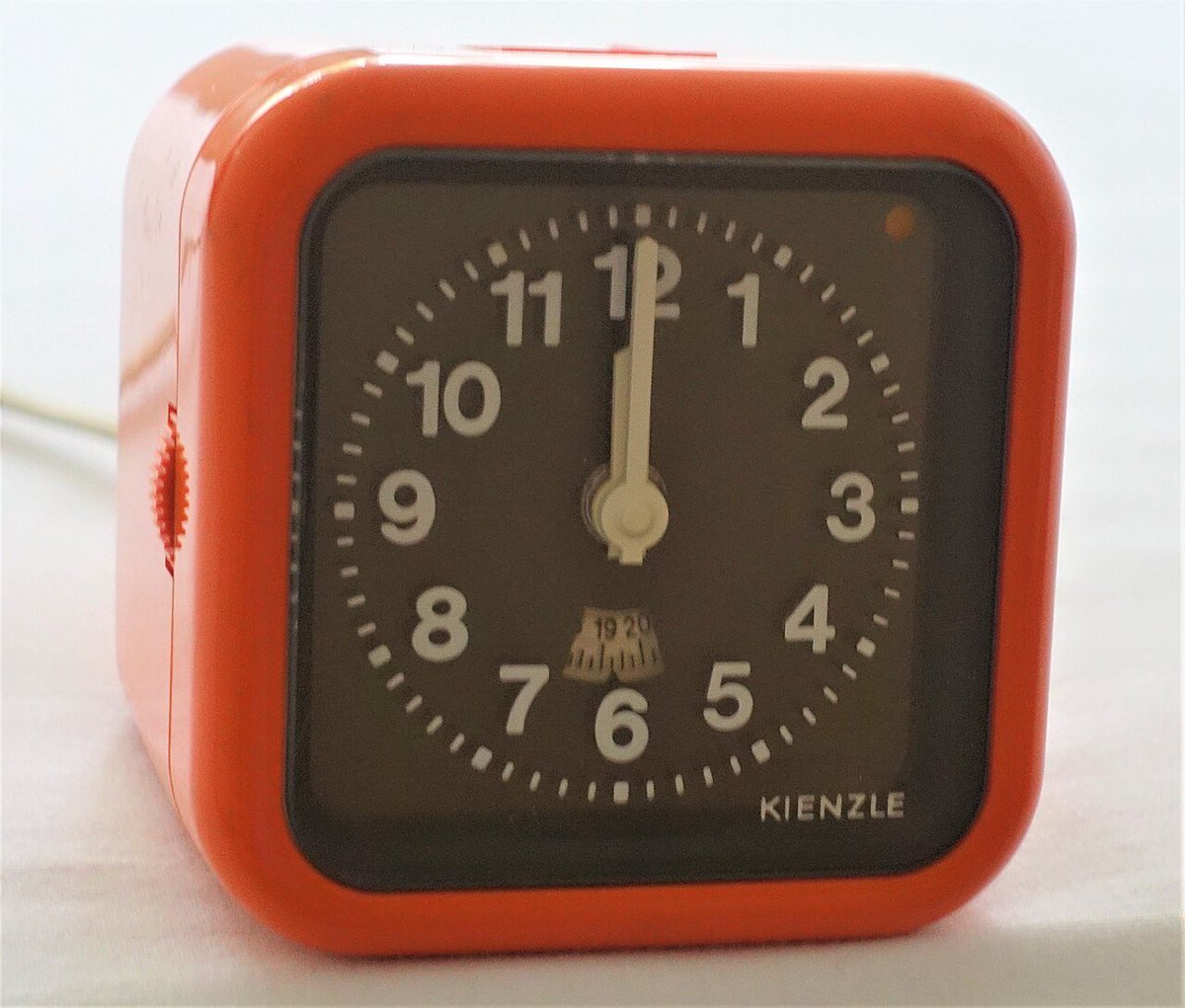 HeerlijkheidV's tweet photo. @ChristelHanauer Ich bin kein Deutscher aber ich kenne #Kienzle sehr gut !😻😻 Großvater und Vater waren Uhrenspezialisten. https://t.co/briXrewdU2