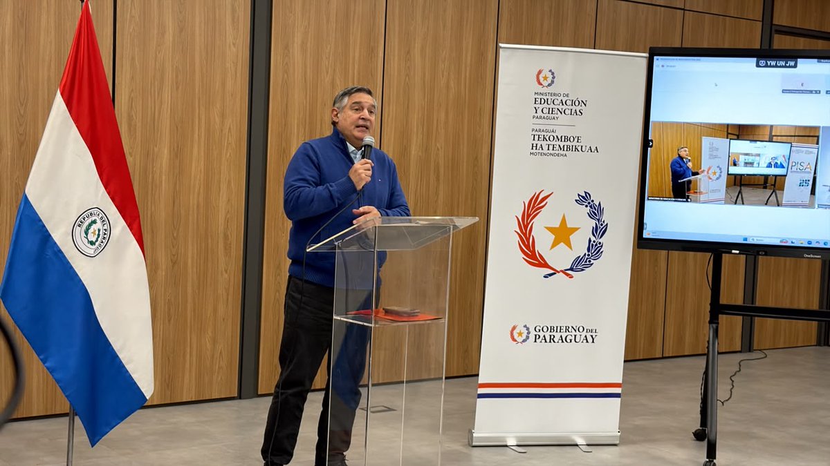 rnpy920am's tweet photo. 🗣️Ministro del @MECpy,  @luisramirez_py 
🔹El MEC presenta resultados del programa PISA en Paraguay

📷 @bethastevensd https://t.co/s06A3VZNfP