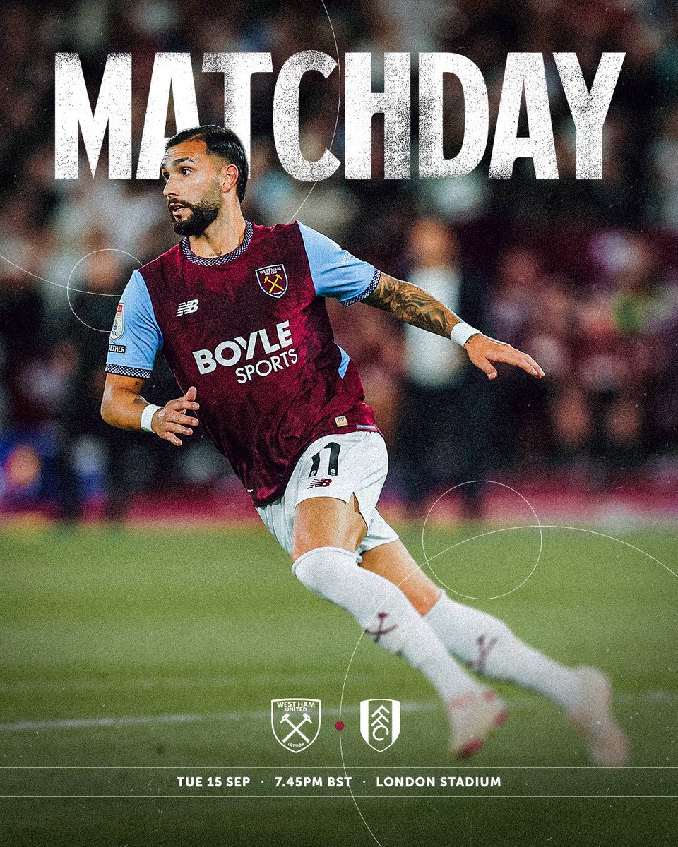 WestHam's tweet photo. Under the lights on a Tuesday night 💡 https://t.co/zyexItUQaS