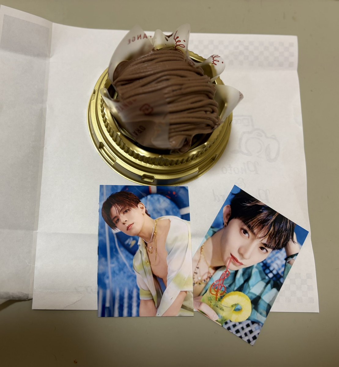 Natukii121708's tweet photo. HYUGA君お誕生日おめでとう🎉🎂
素敵な一年になりますように✨
SOLくんとHYUGAくんお祝い🍰
#HappyHyugaDay
#HYUGA28歳とかばりめでたいやんなっ
#ENJIN_HYUGA
#ENJIN_SOL
#HappySOLDay
#どんな時も輝かせるよSOLを目指して https://t.co/ILlP60InVV