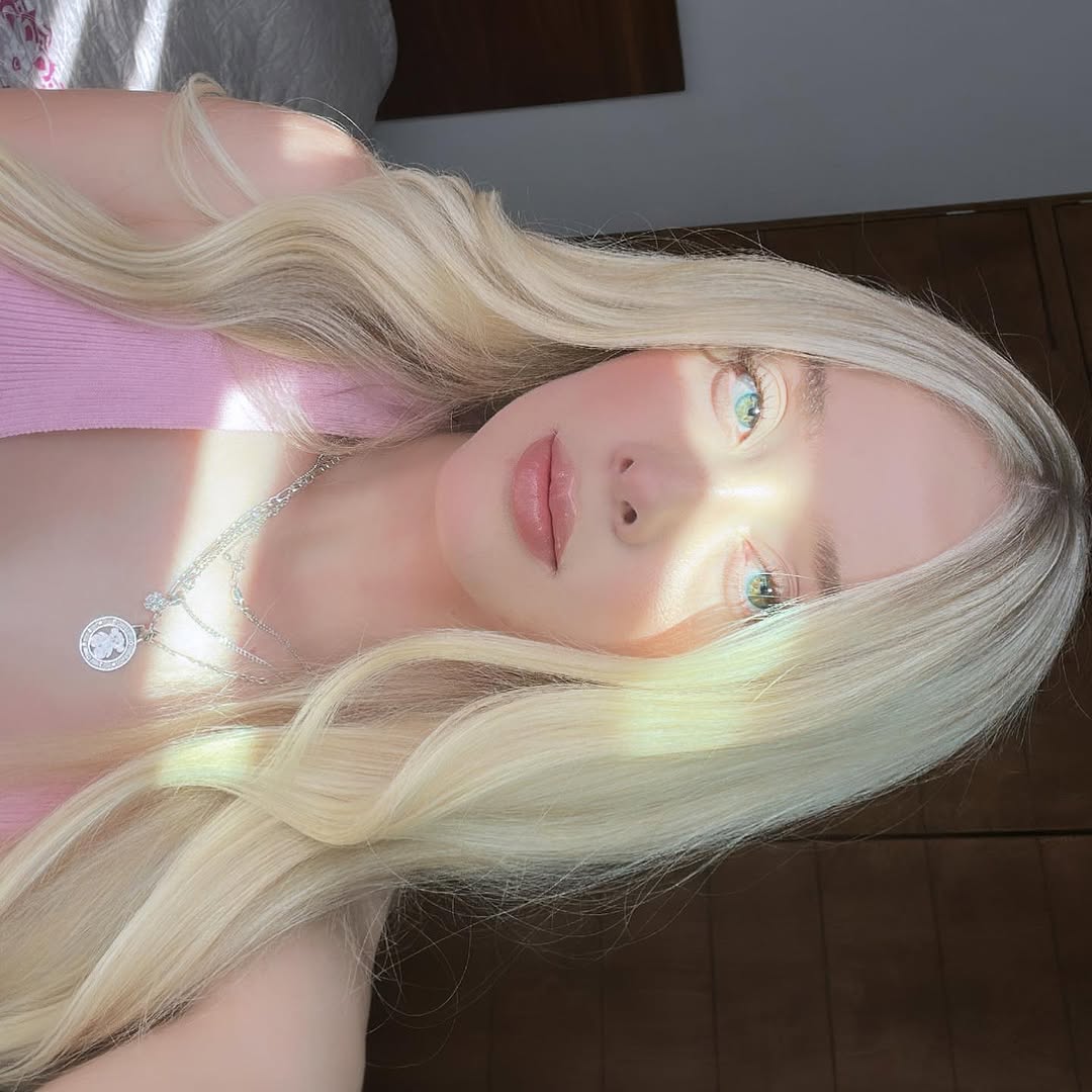 eme_gee8okv's tweet photo. Barbie 💓 https://t.co/INLcX8bOyE