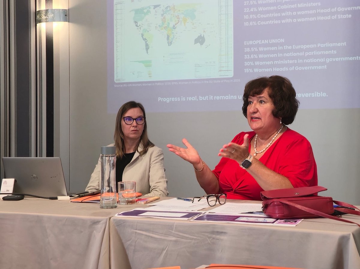 zgurmai_EN's tweet photo. Always good to talk with people working in local government, where politics means solving everyday problems and serving people. I spoke to local government leaders and experts about women’s political participation. Thank you, @FESonline Romania! 🌹 https://t.co/W2WsH9mLF7