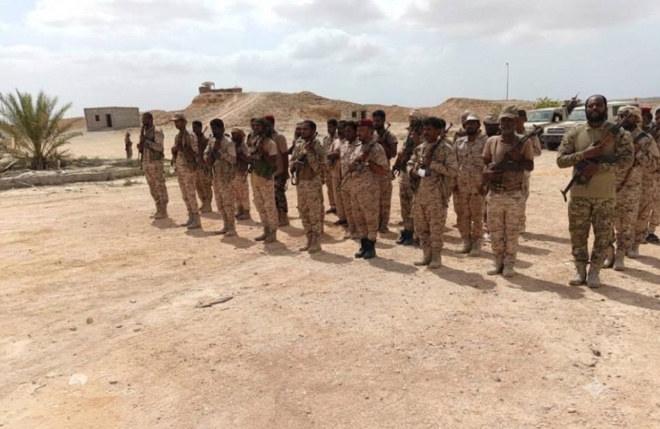 2ndmrmedia's tweet photo. التوجيه المعنوي بلواء الضبة ينفذ بمعسكر كوارتز في غيل باوزير محاضرة توعوية بعنوان «الحس الأمني.. عين الجندي التي لا تنام»، تناولت أهمية اليقظة والملاحظة والسرية والانضباط، وتعزيز قدرة الجندي على استشعار المخاطر والتعامل معها بوعي ومسؤولية.

#حضرموت #غيل_باوزير https://t.co/P2nLllzene