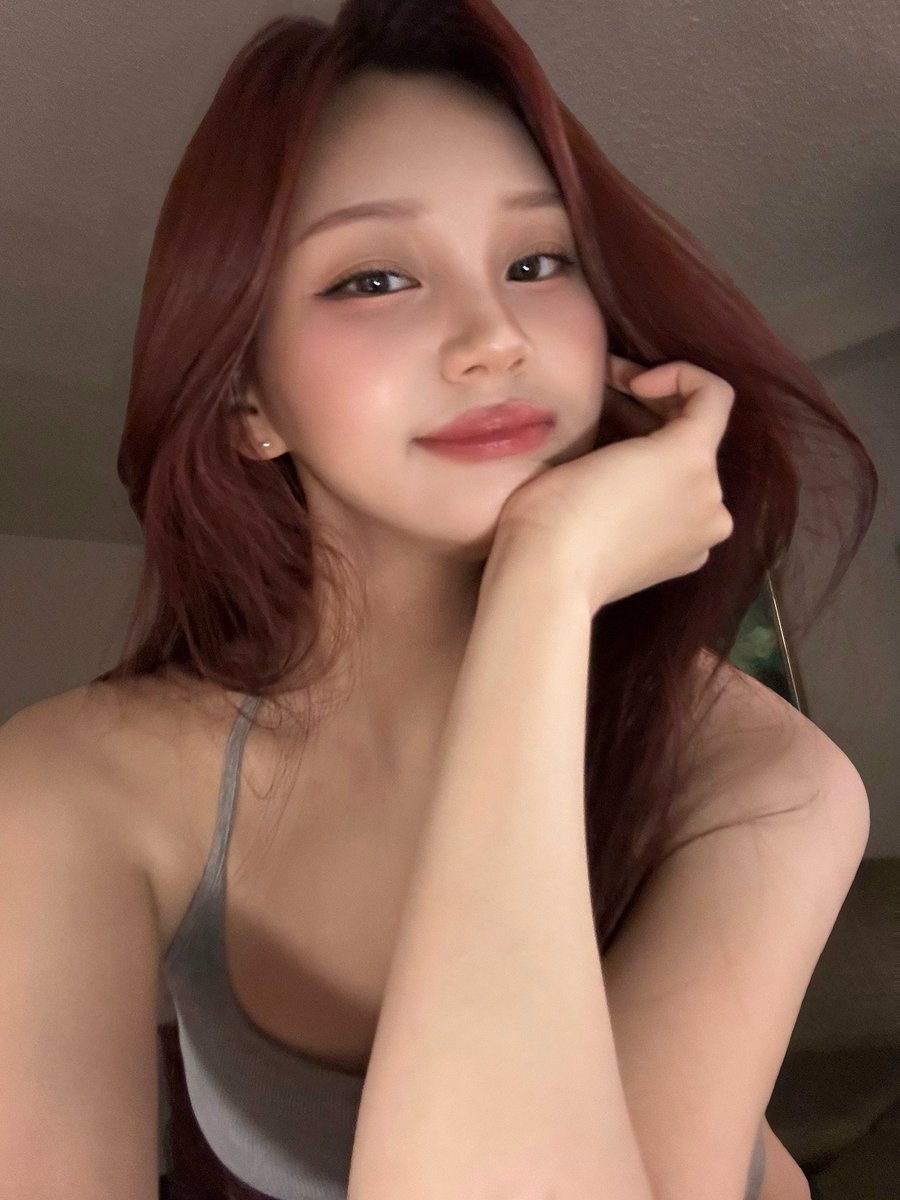 finky0611's tweet photo. 이 날 인스타 사진 좋아 https://t.co/KsBhY8X8MG