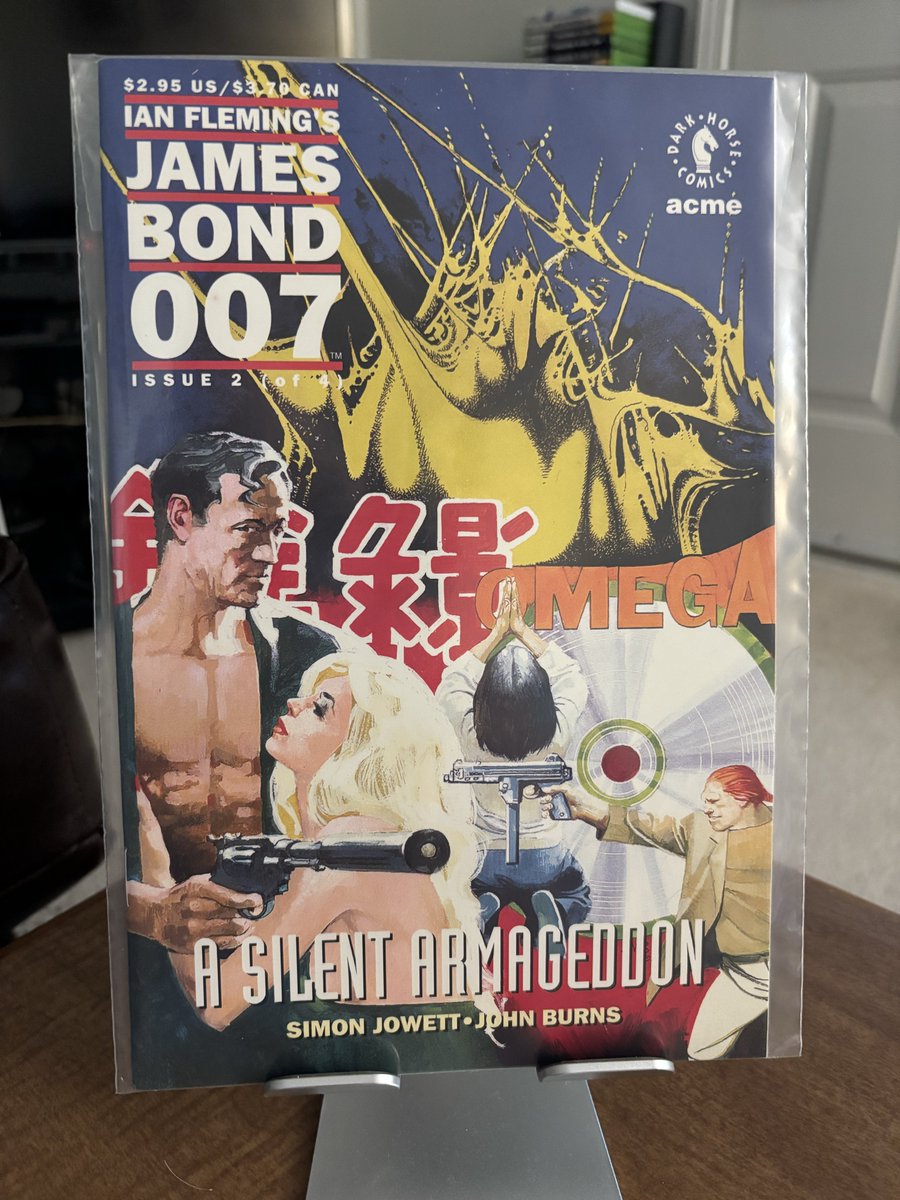 CanaDaBear1701's tweet photo. In 1993 Dark Horse launched a planned 4 issue James Bond mini-series. Prescient to today's world with a super computer becoming sentient. Unfortunately due to not properly signing the artist to the project, it was aborted after only 2 issues. Shame. I was loving it.
#MyComics https://t.co/5u8utIdB9r