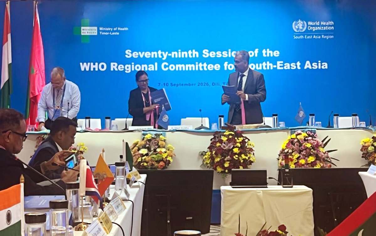 WHOSEARO's tweet photo. 📍 #RC79 | Dili, Timor-Leste
Launched during the 79th Session of the WHO Regional Committee for South-East Asia, the “WHO South-East Asia Region: Climate and Health Regional Profile” provides a comprehensive regional snapshot of how governments are addressing the health impacts of climate change.
The publication examines key climate and health indicators, systemic bottlenecks and critical gaps in human resource capacity, technical tools, and technologies, while highlighting opportunities to strengthen climate-resilient health systems through enhanced access to climate financing and support for the development and implementation of Health National Adaptation Plans.
🔗 Access the full publication https://t.co/TDuN2HZxEX
#ClimateAndHealth #ClimateChange #HealthSystems #ClimateResilience #PublicHealth #HealthForAll