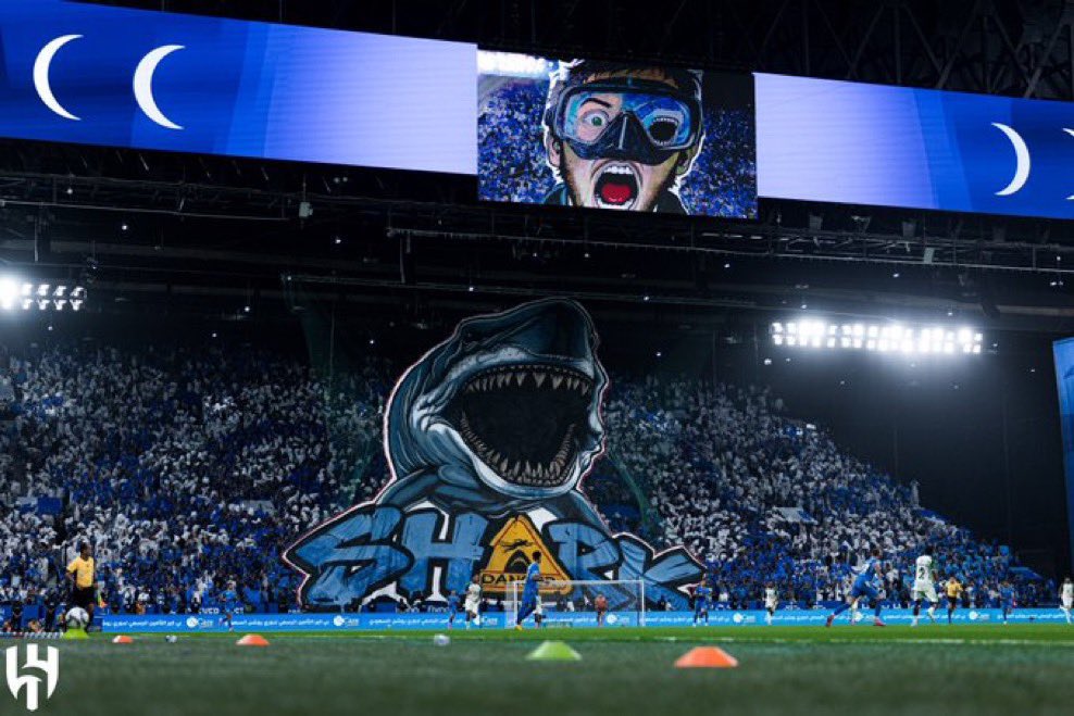 LySyry35199's tweet photo. @sXh210 @MnbrAlhilal كيف مافي احد يعرف يسوي تيفو اولا انت باقل ملعب من بين الاربعه ثانيا هاذي كلها و تقول م يعرفون من أجمل الأعمال في الملاعب السعوديه https://t.co/GGE1q5KtiR