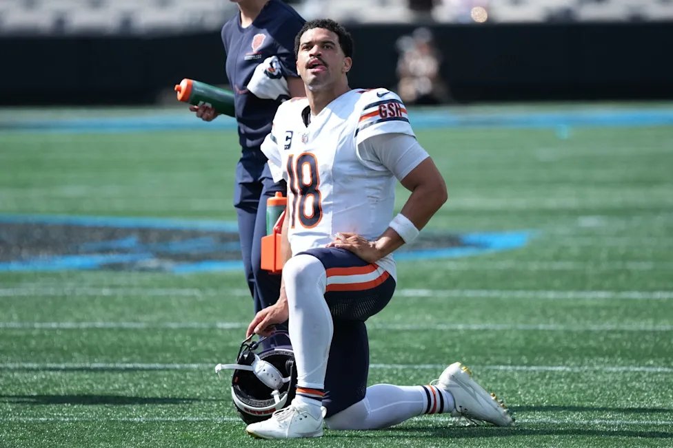 BearsOnReal's tweet photo. Highest QBR's from Week 1:  

Caleb Williams: 94.9  
Trevor Lawrence: 93.4 
Dak Prescott: 89.0  

Yesterday was Caleb's highest QBR in his Career. https://t.co/6t2waPlHqC