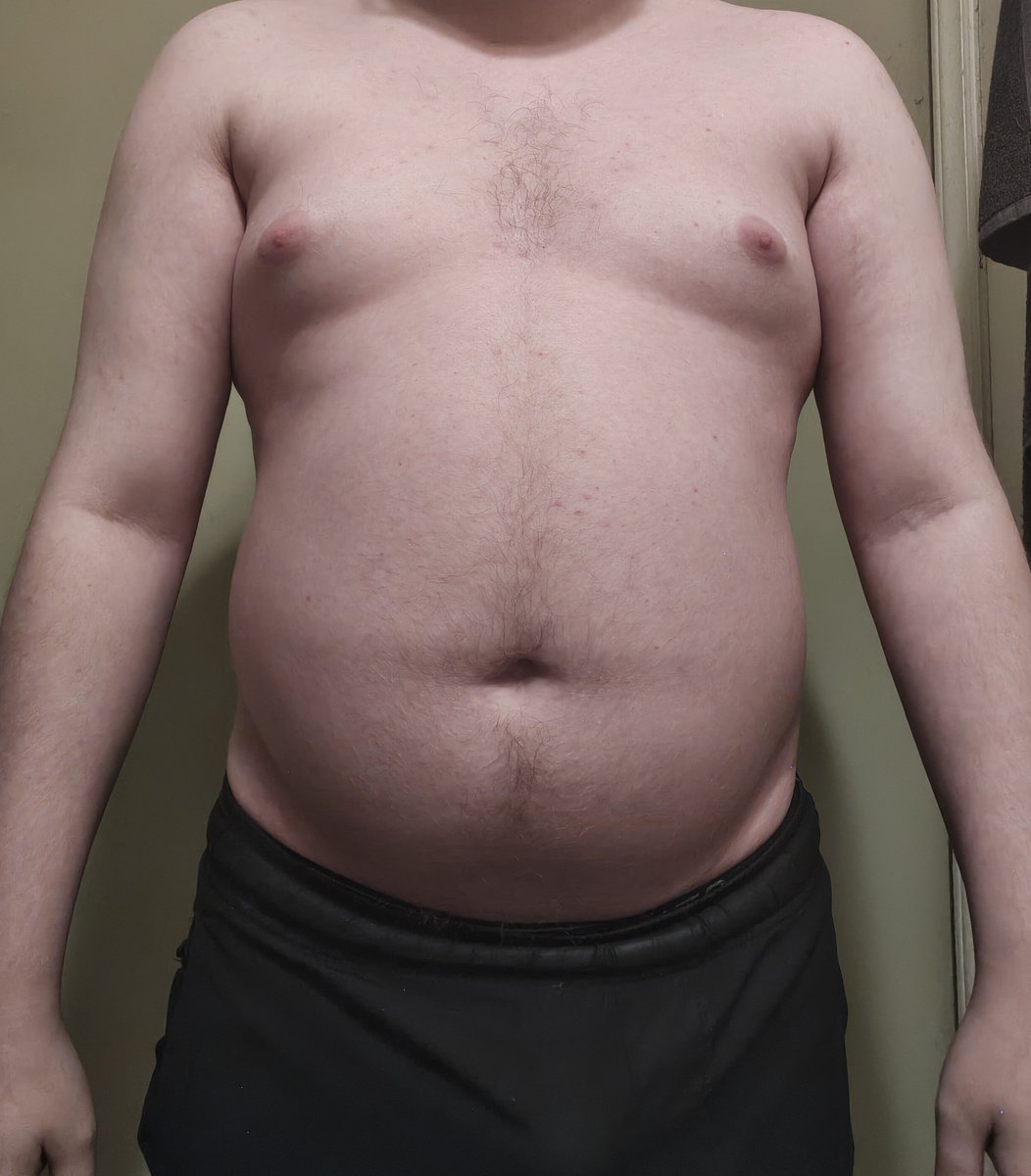 BulkHowl's tweet photo. Starting GOMAD let's see what a month looks like 💪
#gainer #fatfur #grommr https://t.co/qGaOsaGk2Y