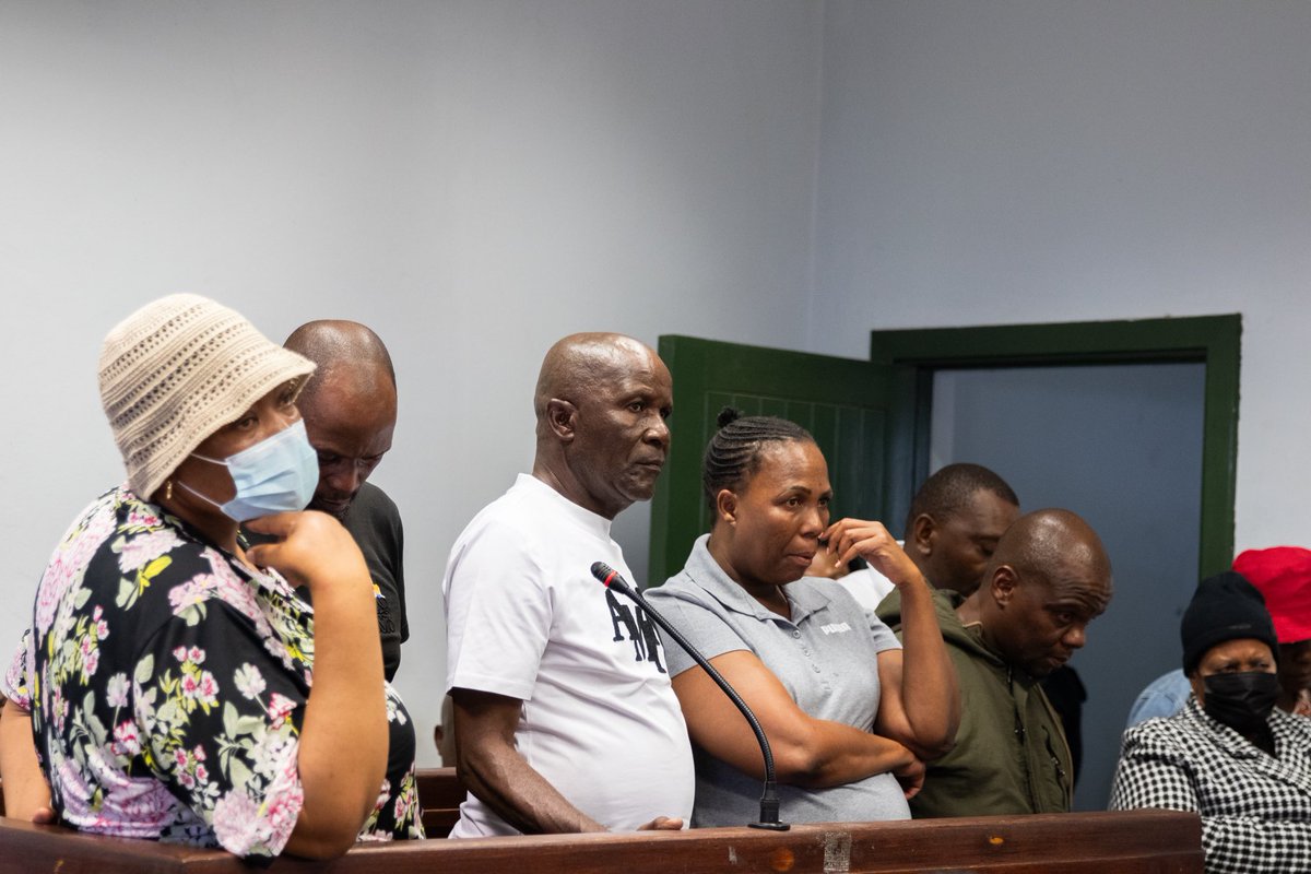 RSASIU's tweet photo. Update: More Marble Hall Licensing Officials Behind bars

On Monday, 14 September 2026, eight people appeared before the Groblersdal Magistrate Court in Limpopo. This follows joint operation by Special Investigating Unit (SIU), South African Police Service (SAPS) Crime Intelligence and Sekhukhune District Tactical Investigating team, which led to four arrests on Friday and four more people handing themselves over to the police.