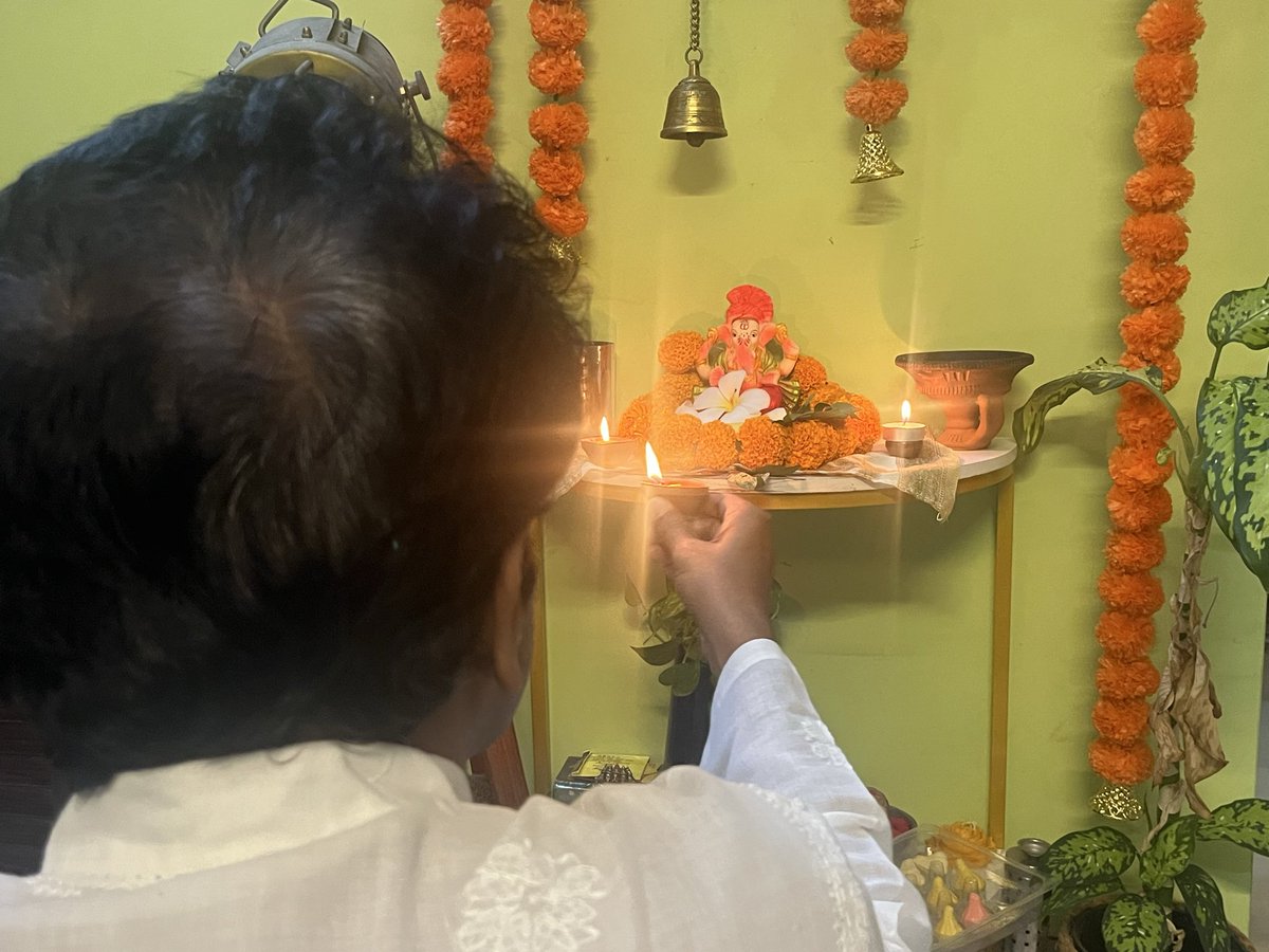 tuhins's tweet photo. गणपति बप्पा मोरया । 🙏 https://t.co/BVUjXFMvGe