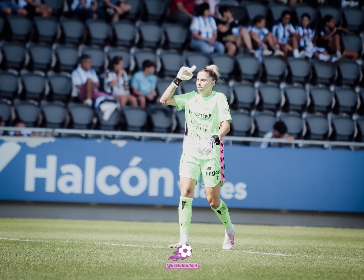Erafutbolfem's tweet photo. 🎞️ FOTOGALERÍA del @RealSociedadFEM ➖ @CDTFemenino de @LigaF_oficial 

📸 melodylmd_photos / @Erafutbolfem 

👉 Para ver la galería completa:
https://t.co/lPYUiSIBth https://t.co/SlssKFiArJ