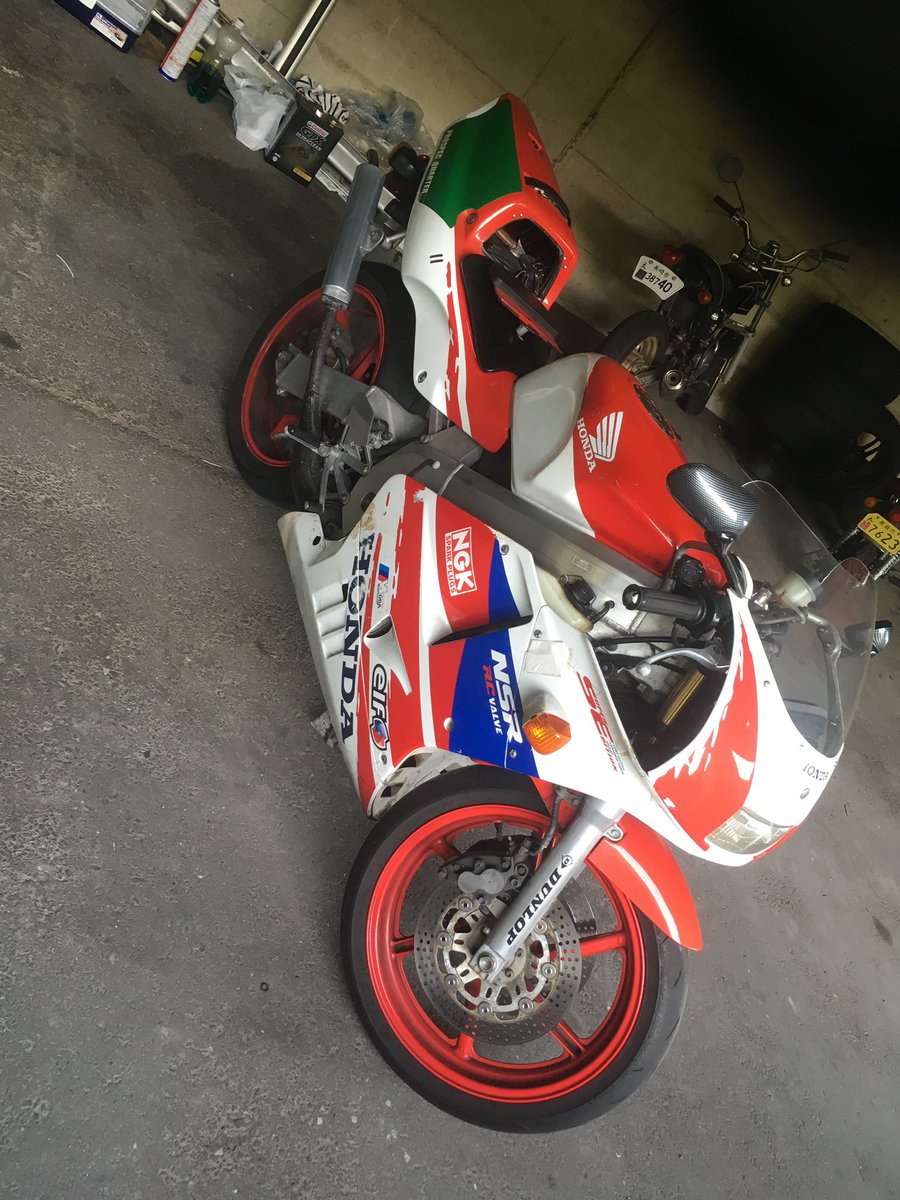 eg6_2stroke's tweet photo. だれか欲しい人いませんか？
実働です。

#バイク売ります
#nsr250r
#mc21
#se
#nsr売ります https://t.co/b7pBuJcAU4
