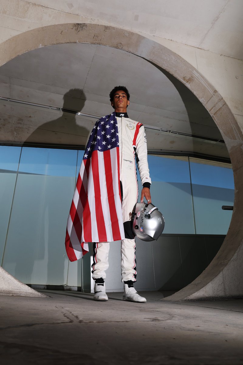 Formula3's tweet photo. And then there was one... 👊

The 2026 Champ, Ugo Ugochukwu! 🏆🇺🇸

#F3 #RoadToF1 https://t.co/Ay9JZKSuQv