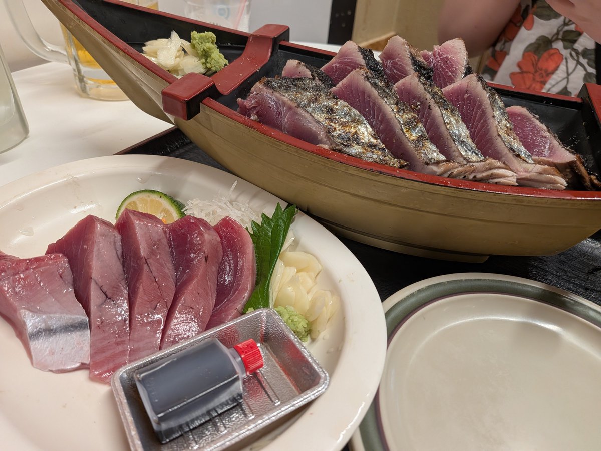 gantetuiwaku's tweet photo. 高知の鰹、本当に誇張抜きに美味すぎてトリコと同じ感想になっちゃった https://t.co/BTAAHsJ5S7
