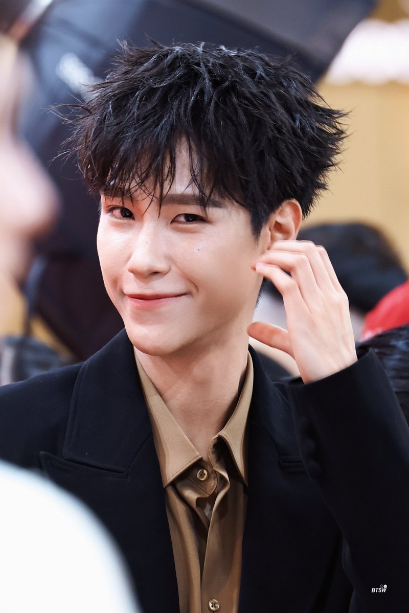 bbbittersweettt's tweet photo. สองขวบเท่านั้น!

JUNIOR SULWHASOO 60ANV PARAGON
#JuniorSulwhasooParagon
#junniorrs @jnnrrs ☼⋆ https://t.co/q6E3MHDx4K