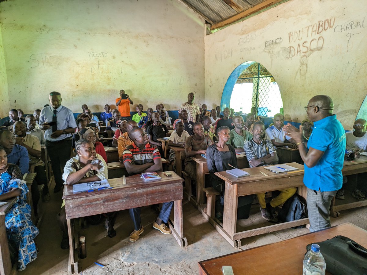 Felix_Ackebo's tweet photo. World Teachers’ Day

Today, we celebrate those who shape the future by sharing #knowledge, inspiring curiosity, and guiding every #child along their learning journey.

Because a well-trained teacher is a key driver of student success, continuous professional development is essential. Training and capacity-building opportunities enable teachers to adopt innovative teaching methods, respond to the needs of every learner, and deliver quality education for all children.

At UNICEF, we reaffirm our commitment to supporting teachers, the true pillars of the education system, so that every child can learn, thrive, and reach their full potential.

Thank you to all teachers for their dedication and for helping build a better future for every child.

#WorldTeachersDay #ForEveryChild #EducationForAll #TeachersDay #UNICEF #LearningForLife #QualityEducation