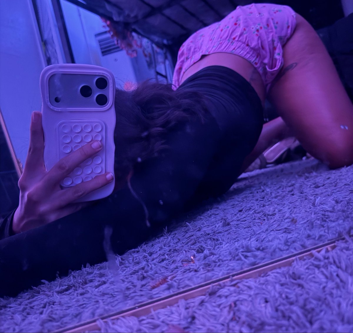 Jassyx_'s tweet photo. is my arch good enough for you ? 💋 https://t.co/heRsNyNYQs