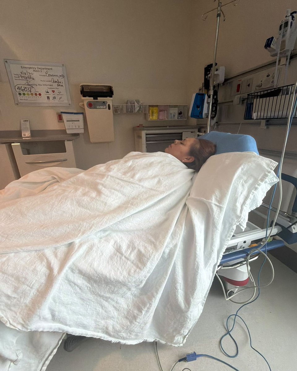 SantaSantaomwbs's tweet photo. The past few days have been rough. The ER found a hiatal hernia, colitis, and another positive pregnancy test. I’m home now, grateful for the care, and following up with my gynecologist for answers. https://t.co/19Qe2y9LOG