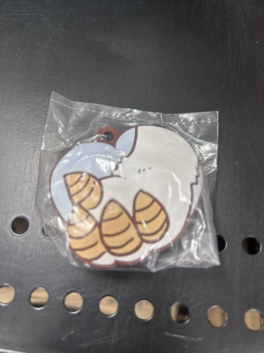 yolum_'s tweet photo. 【交換】ちいかわ ハートのラバーマスコット

【譲】あのこ

【求】くりまんじゅう

郵送希望です。
よろしくお願いいたします。 https://t.co/Eoa8S6q10R