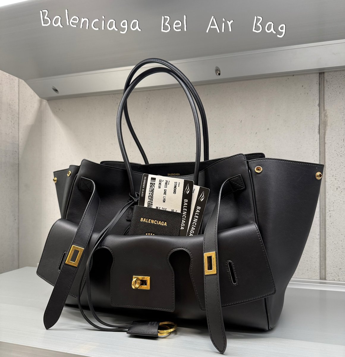 MariaHimme56's tweet photo. The Balenciaga Bel Air Bag: clean lines, luxe leather, and effortless edge. A minimalist silhouette with modern drama for those who prefer quiet power and Parisian cool. DM to reserve or inquire. https://t.co/c3dg73Ox9j