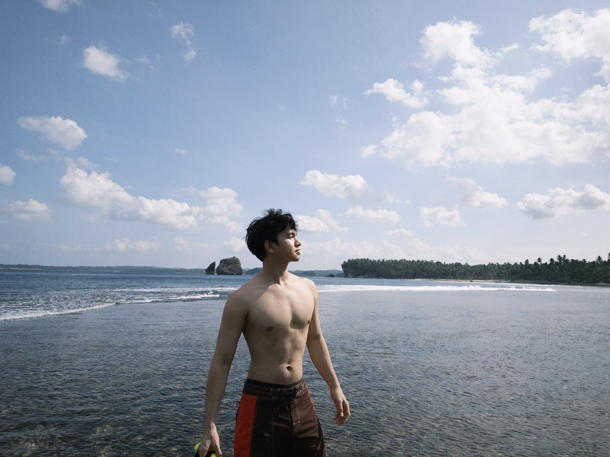 prettyboygi's tweet photo. touchdown in Siargao 🌊 https://t.co/VtSwnj5hJh