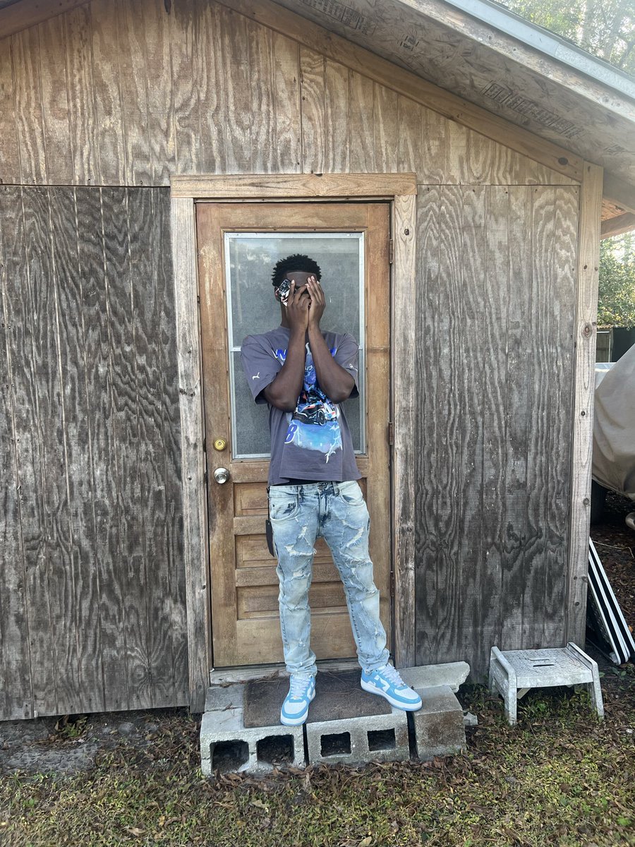 cammakafool's tweet photo. I’m sayin yall gonna fw my acct 🤦🏾‍♂️😭#fypシ゚viral https://t.co/G3dK6VSxVF