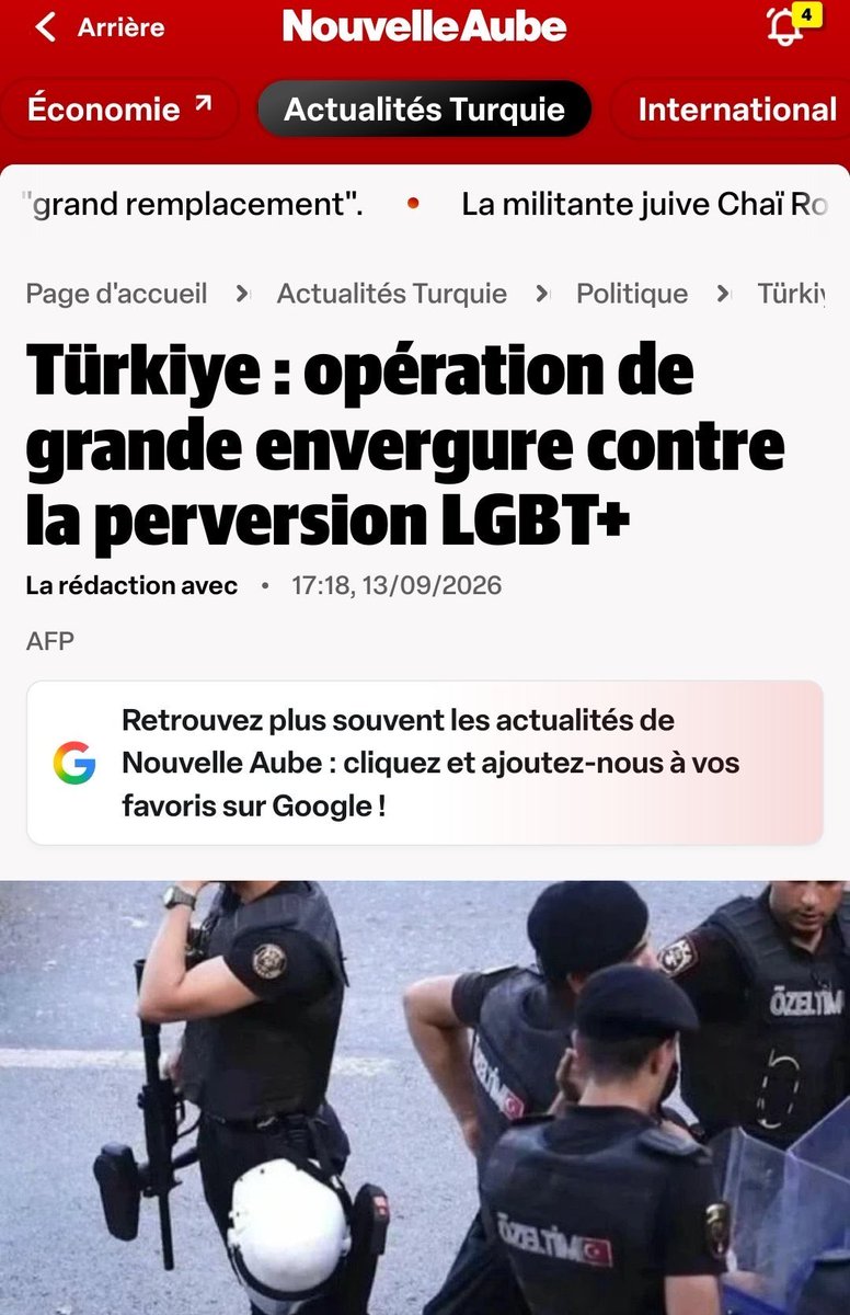 NaudinChristoph's tweet photo. Voilà ce que titre le journal Nouvelle Aube, auquel des Insoumis (@MathildePanot et @CaronAymericoff ) ont accepté de répondre.
@Clemence_Guette https://t.co/CS7vPIaUCv