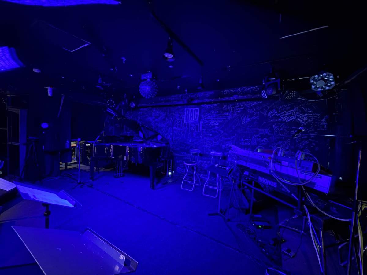 MOON_PEACH1997's tweet photo. 今回の京都遠征のメインはこちら
ANZAさんと小坂明子さんのライブ！

セラミュは私達の原点

やはりこのお二人のライブは特別。
セラミュ上演時から約30年経っているのに小坂先生の楽曲達は全く色褪せないし、キャストさん達が歌えば当時の舞台が目に見えるよう。最高に贅沢な時間☺️

 #live3553 https://t.co/AaaF8WdGQp