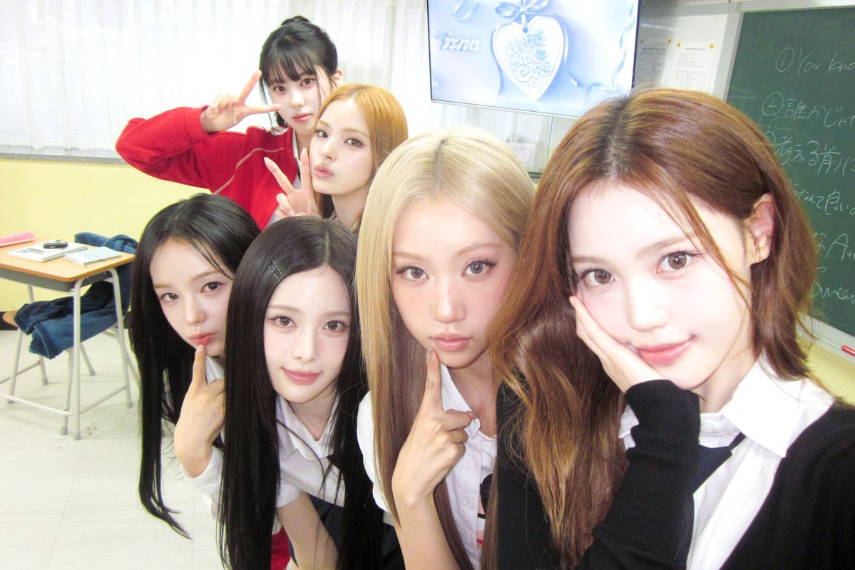 jeorgsaebi's tweet photo. QUEEN의 일본어 교실 Special Photo https://t.co/aDcr8cd4Tn