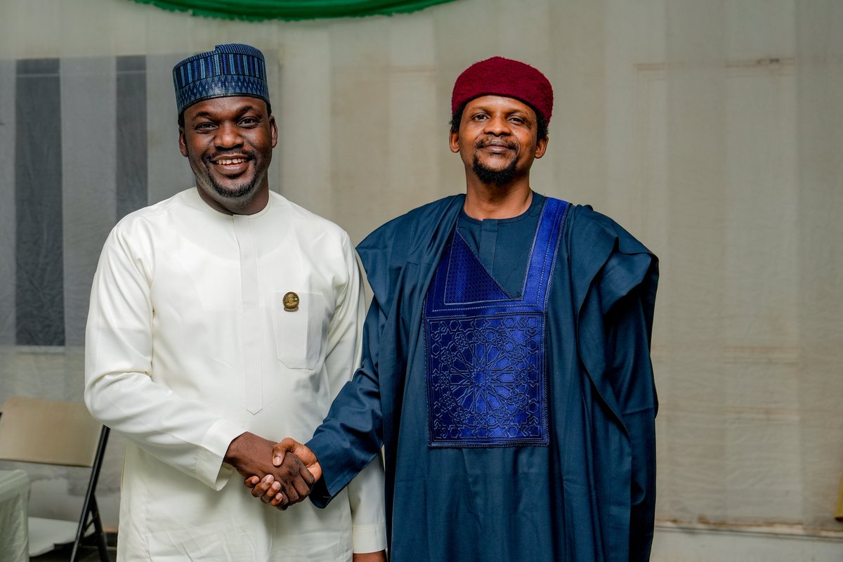 UNDPNigeria's tweet photo. In Yobe State, we brought stakeholders together through a consultative workshop to deliberate on strengthening waste management systems across the state.

The workshop aimed to build capacities, share practical solutions, and promote cleaner and healthier communities.
We appreciate @JapanGov for its continued support to recovery and sustainable development efforts in Northeast Nigeria. 🇯🇵🤝🇳🇬
