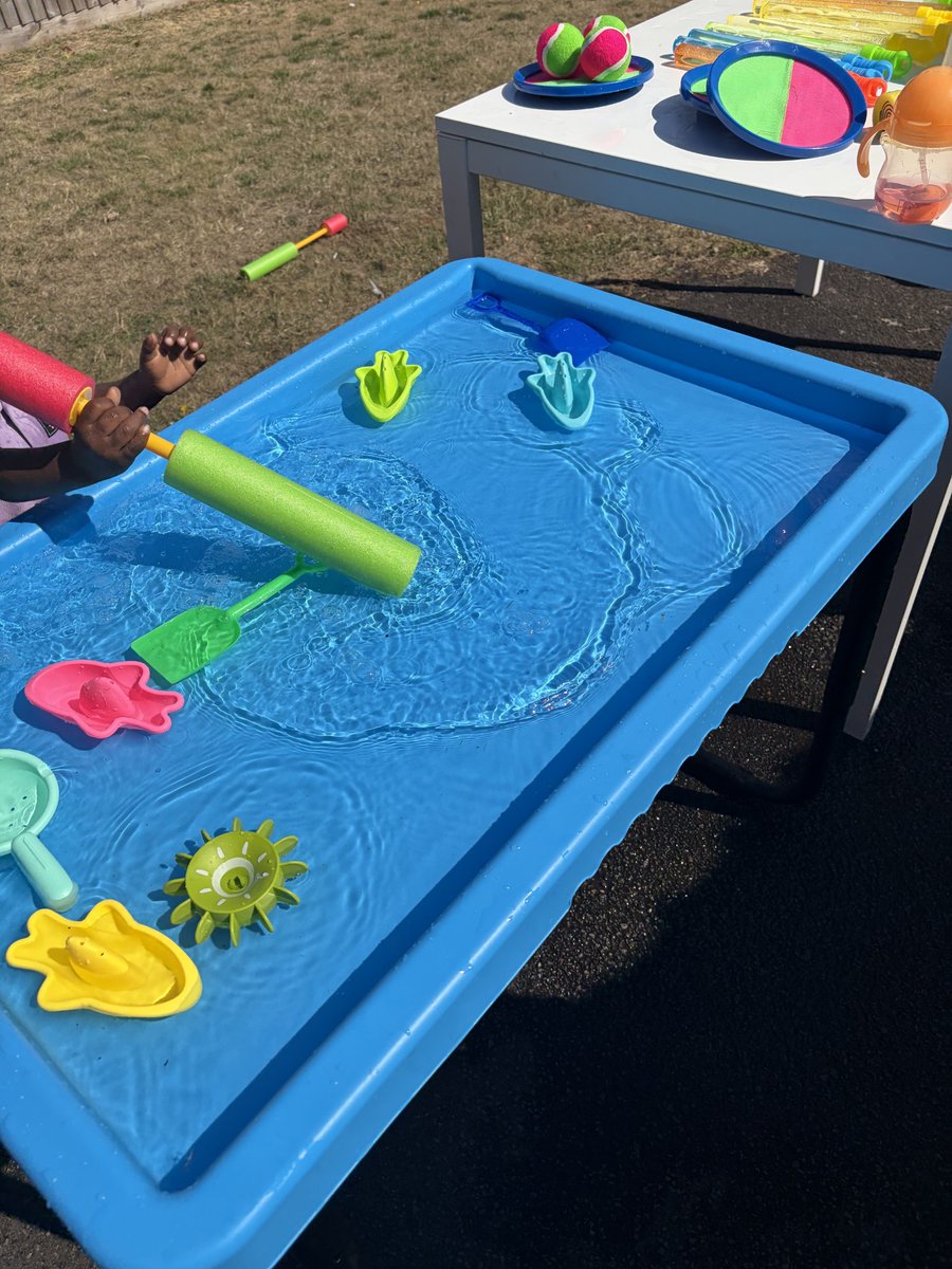 BCWomensAid's tweet photo. Sunshine, creativity and plenty of smiles 🌞

During the summer holidays, families at our Domestic Abuse Support Refuge enjoyed face painting, crafts, water play and a much-loved bouncy castle.

Every child deserves carefree moments. These moments matter💜 https://t.co/xDsRFo5aKG