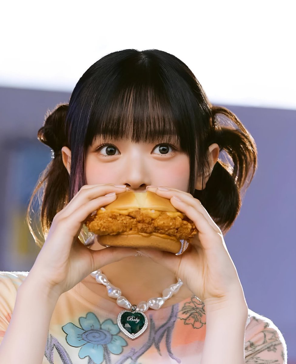 Tokki_ql's tweet photo. Pham Burger 🌴🍔 ❤️ https://t.co/ZBtB3rXaAl