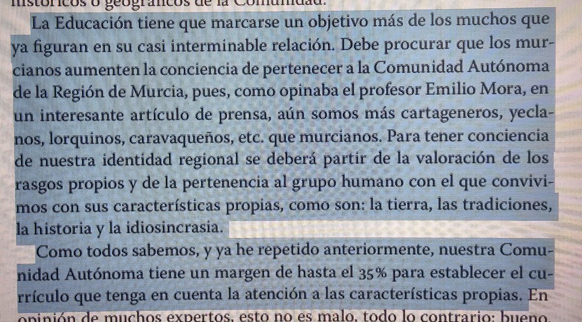 SuperRatonCt's tweet photo. Mirar lo que dice el consejo escolar de la region de Murcia, tanta identidad murciana se ve que no habia
«aún somos más cartageneros, yeclanos, lorquinos, caravaqueños, etc. que murcianos»
A los profesores que enseñen el amurcianamiento hay que callarlos o nos bprran del mapa https://t.co/HroL5x08Lq