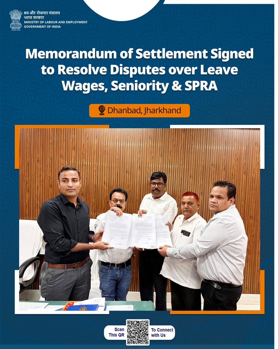 LabourMinistry's tweet photo. Three long-pending industrial disputes concerning employees and contract workers of BCCL, E.J. Area, were amicably resolved through conciliation proceedings before the Regional Labour Commissioner (Central), Dhanbad. https://t.co/96IFWTbCA1