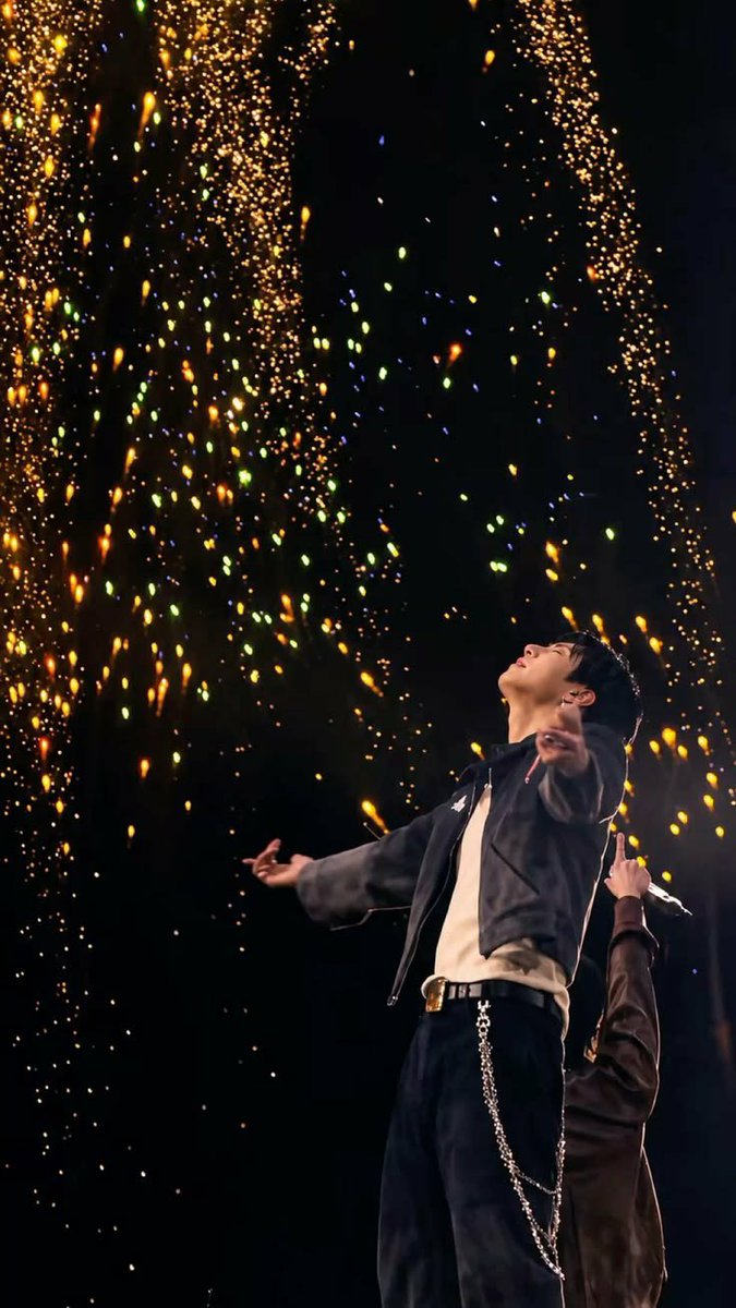 JKLabzme's tweet photo. BORN TO SHINE 🌠 https://t.co/OFdYfKxdE3