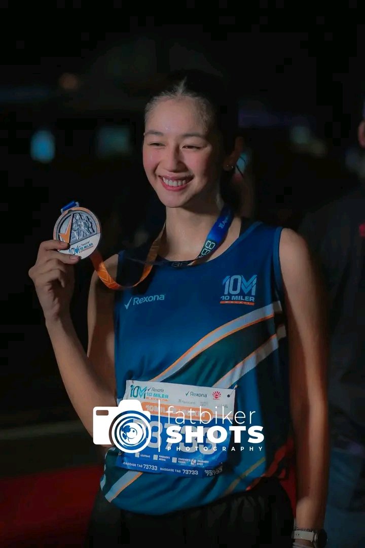 allhail_cc's tweet photo. Kaori Oinuma at the #Rexona10milerseries Makati leg 

#KaoriOinuma https://t.co/ojZS9zzakT