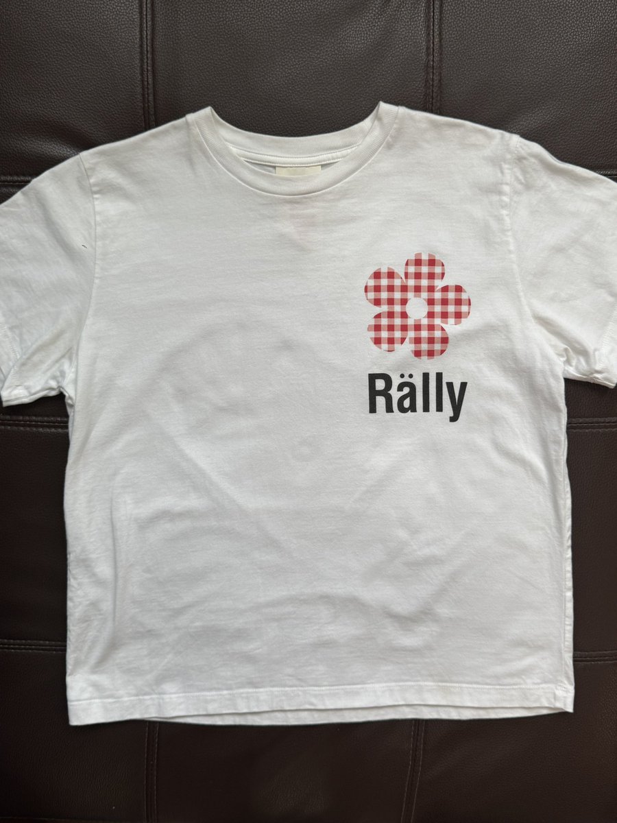 used_by_jinnie's tweet photo. ส่งต่อเสื้อ rally flower tee แบรนด์ rally movement สี strawberry check 🍓🍰🧺

สภาพ: 90% ใส่ไปไม่เกิน 5 ครั้งค่า
Size: M อกได้ถึง 37
ราคา: 470 รวมส่ง

#rallymovement #rallymovementส่งต่อ #rallymovementมือสอง #ส่งต่อเสื้อผ้า #ส่งต่อสภาพนางฟ้า https://t.co/5x2qqvVmbQ