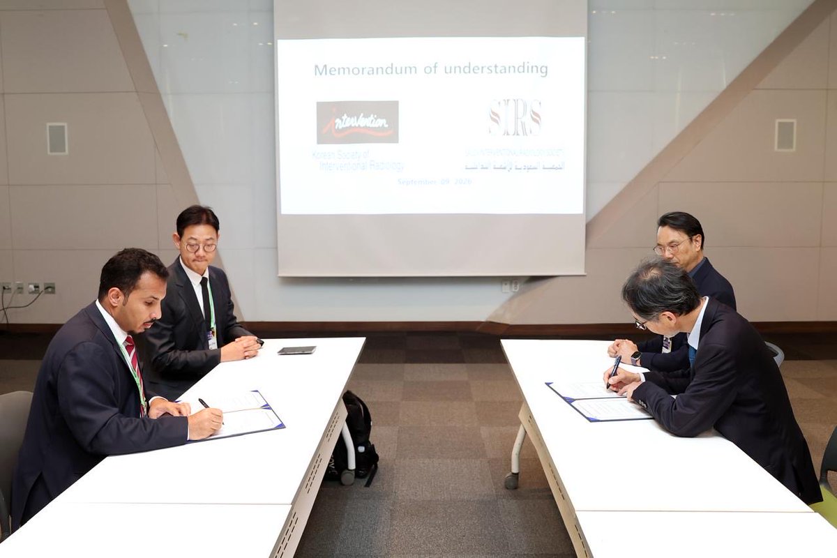 sirs_ksa's tweet photo. 🤝 Strengthening Global Collaboration in Interventional Radiology

The Saudi Interventional Radiology Society (SIRS) is pleased to announce the signing of a Memorandum of Understanding (MoU) with the Korean Society of Interventional Radiology (KSIR) during the KCR2026 in Korea.

Representing SIRS, Dr. Ibrahim Alrashidi @Ialrashidi , SIRS Board Member and Chairman of the Research Committee, signed the MoU on behalf of the Saudi Interventional Radiology Society during his participation in the congress as a speaker.

This milestone reflects SIRS’s commitment to strengthening international partnerships, fostering professional collaboration, and creating opportunities for knowledge exchange and the advancement of Interventional Radiology.

Through this partnership, SIRS and KSIR look forward to building stronger bridges between the Saudi and Korean Interventional Radiology communities and supporting future initiatives that contribute to the growth and development of the specialty.

This is just the beginning. More meaningful collaborations and opportunities lie ahead.

#SIRS_2027
#SIRS 
#SIRS_Academy 

@SaudiMOH 
@HealthCo_sa 
@SchsOrg 

@nupco 
@SaudiCHI 
@Saudi_PHA 
@Saudi_FDA 
@SHC_GOV 
@IA_GOV 

@cirsesociety 

@SIRspecialists 
@BritishDems 
@IRSA_IRs 

#2030vision
#Riyadh

#IR #IRad
#InterventionalRadiology
#RadiologyConference #CME
#MedicalEducation #IRCommunity #Healthcarelnnovation