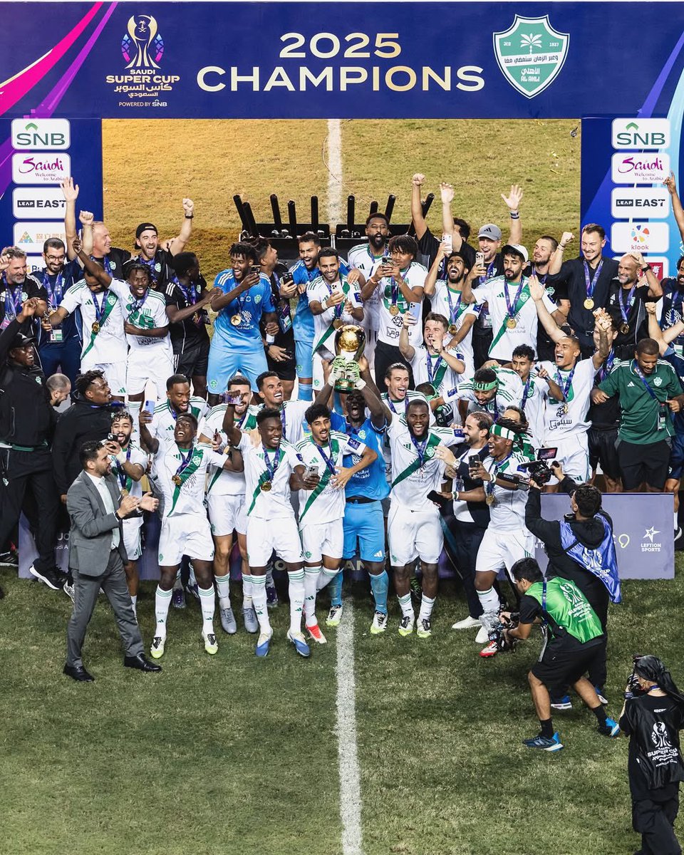 Bsl_09's tweet photo. 🚨🚨🚨🚨🚨🚨🚨- للتذكير :

اخر بطل لبطولة كأس السوبر السعودي كان كبير اسيا النادي الاهلي ☝️💚 https://t.co/icSYB9tQUq