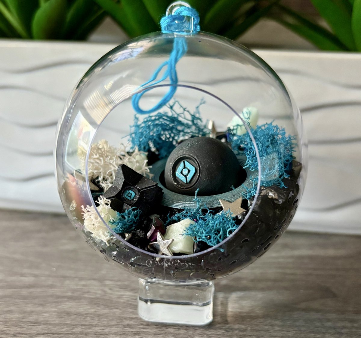 OSDesignShop's tweet photo. Starside 🌌

The shimmer on the ghosts, doesn’t show as much in the photos. The glow in the dark does though. 

#destinyart #destiny2art https://t.co/2C5GO84RDX