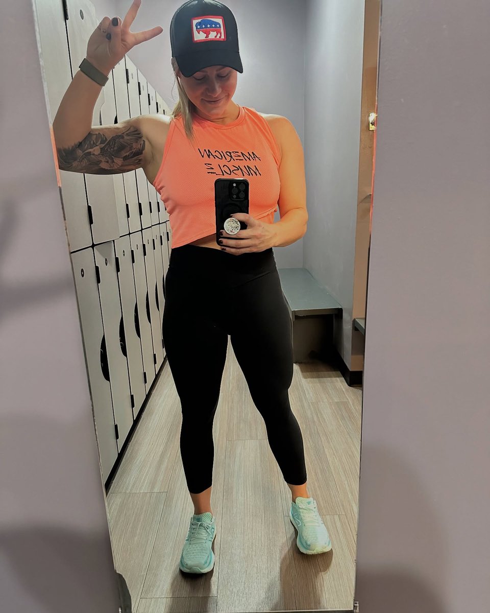 JulieGebrald's tweet photo. Unpopular fact: If you use or promote fat-loss supplements without doing the basics—training regularly, eating mostly whole foods, prioritizing protein, staying hydrated, and practicing discipline—you’re part of the problem. https://t.co/TL2HMvLXy1