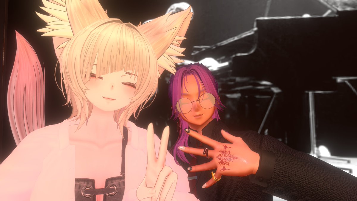0tuna_VRC's tweet photo. #VRC_Courtesy 昨夜はカーテシー
気張らずゆっくりとした時間でした。
お酒やたばこ、機材にソシャゲ、歴によるVRCに抱く印象の違いなど、赴くままにたくさんお話できて楽しかったです。
お写真はアフターのちゅーべろーずさん、そうまさん、気持ちいい歌のうみうさん。
ありがとうございました。 https://t.co/SqA4X7Yyx9