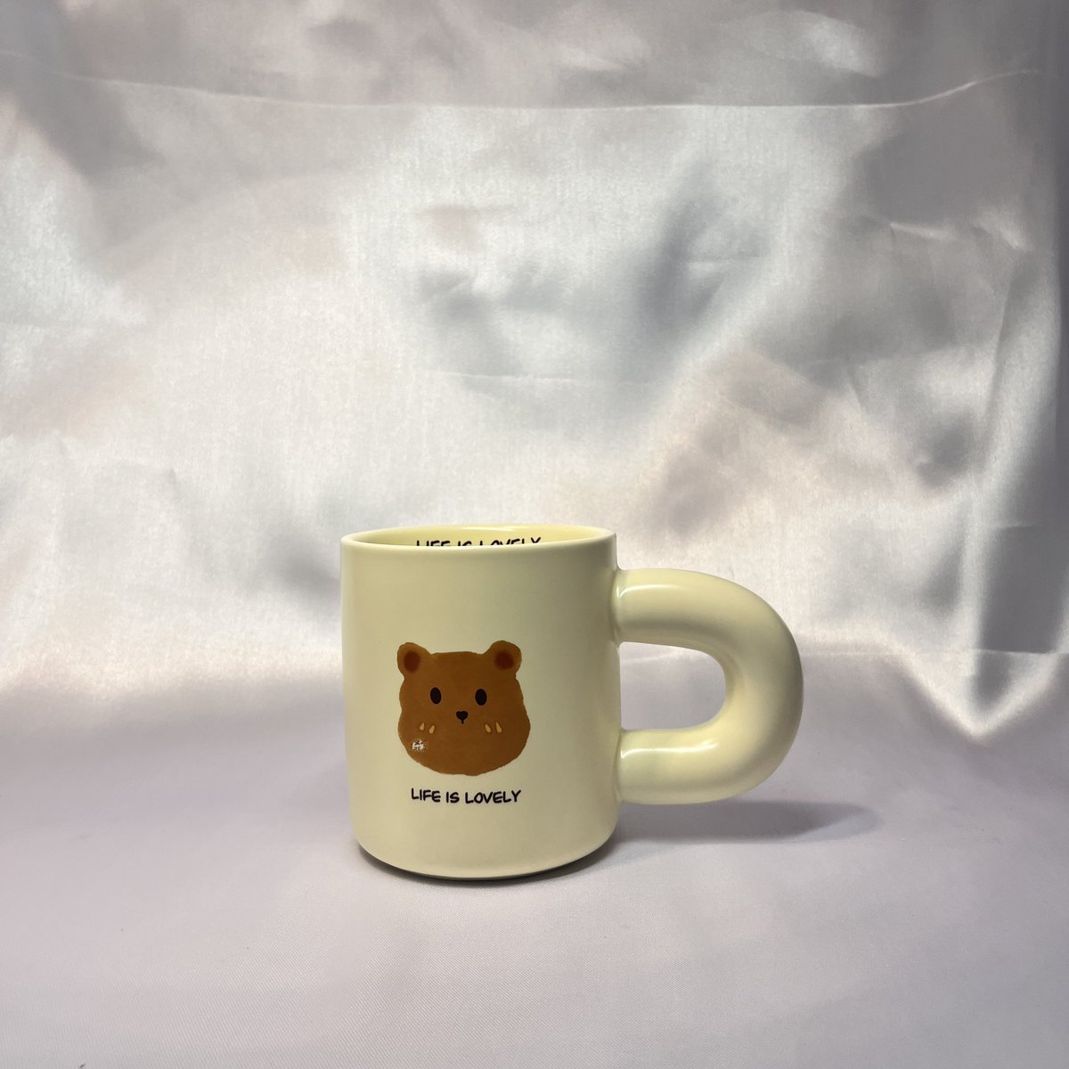 cocofindssssss's tweet photo. wts lfb ph cute mugs #cocoavails

💰 ₱ 150
📎 CODE: CFM4
📦 ONHAND
⚠️ 1 PC ONLY 
💌 DM to Order https://t.co/KBc3tQtWPH
